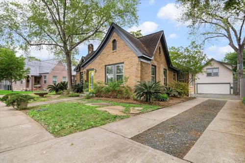2416 White Oak Dr, Houston, TX, 77009-7322 | Card Image