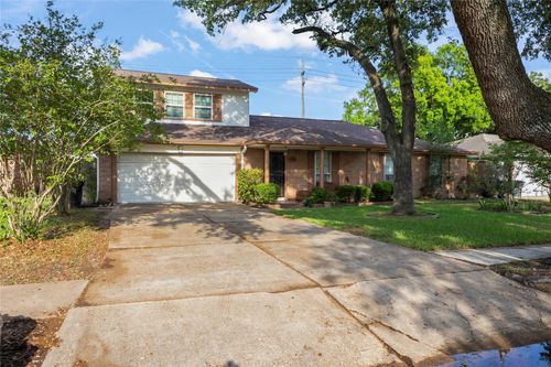 10910 Vanderford Dr, Houston, TX, 77099-4765 | Card Image