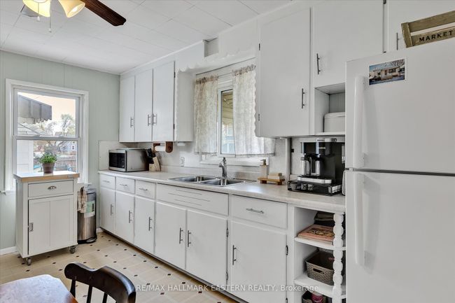 706 Monaghan Rd, House other with 3 bedrooms, 1 bathrooms and 2 parking in Peterborough ON | Image 10