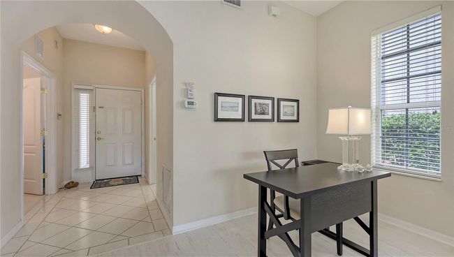 301B2 - 301 Ravinia Cir, Condo with 3 bedrooms, 2 bathrooms and null parking in VENICE FL | Image 41