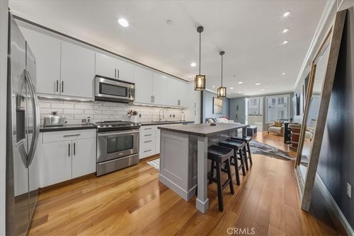 unit-116-1901 S Victoria Ave, Oxnard, CA, 93035-1465 | Card Image