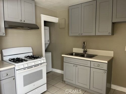 12426 224th St, Hawaiian Gardens, CA, 90716-1508 | Card Image