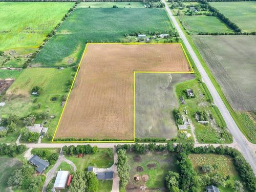 000 S Kansas Rd, Newton, KS, 67114 | Card Image