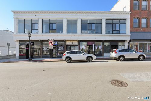 5-215 Bank St, New London, CT, 06320-6042 | Card Image