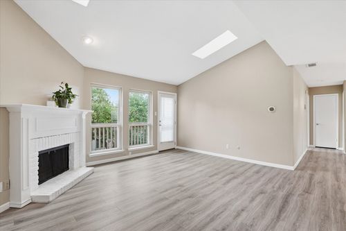 404-5616 Preston Oaks Rd, Dallas, TX, 75254-8456 | Card Image
