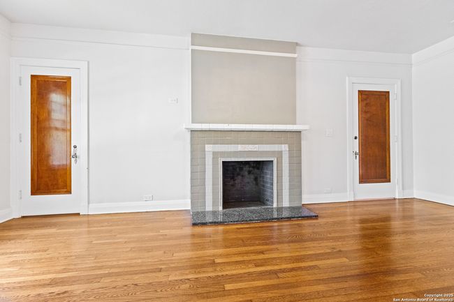 123 E Ridgewood Ct, Home with 2 bedrooms, 2 bathrooms and null parking in San Antonio TX | Image 6