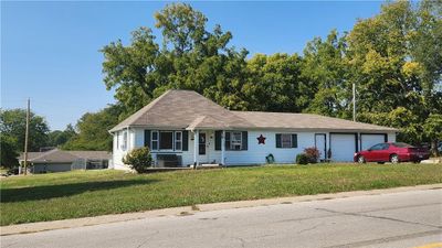 16112 Harris Avenue, House other with 3 bedrooms, 2 bathrooms and null parking in Belton MO | Image 1