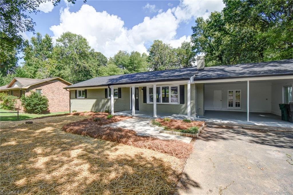 Greenhill Dr, High Point, NC 27265