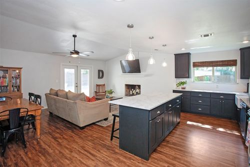 1309 Cliff Dr, Graham, TX, 76450-4105 | Card Image