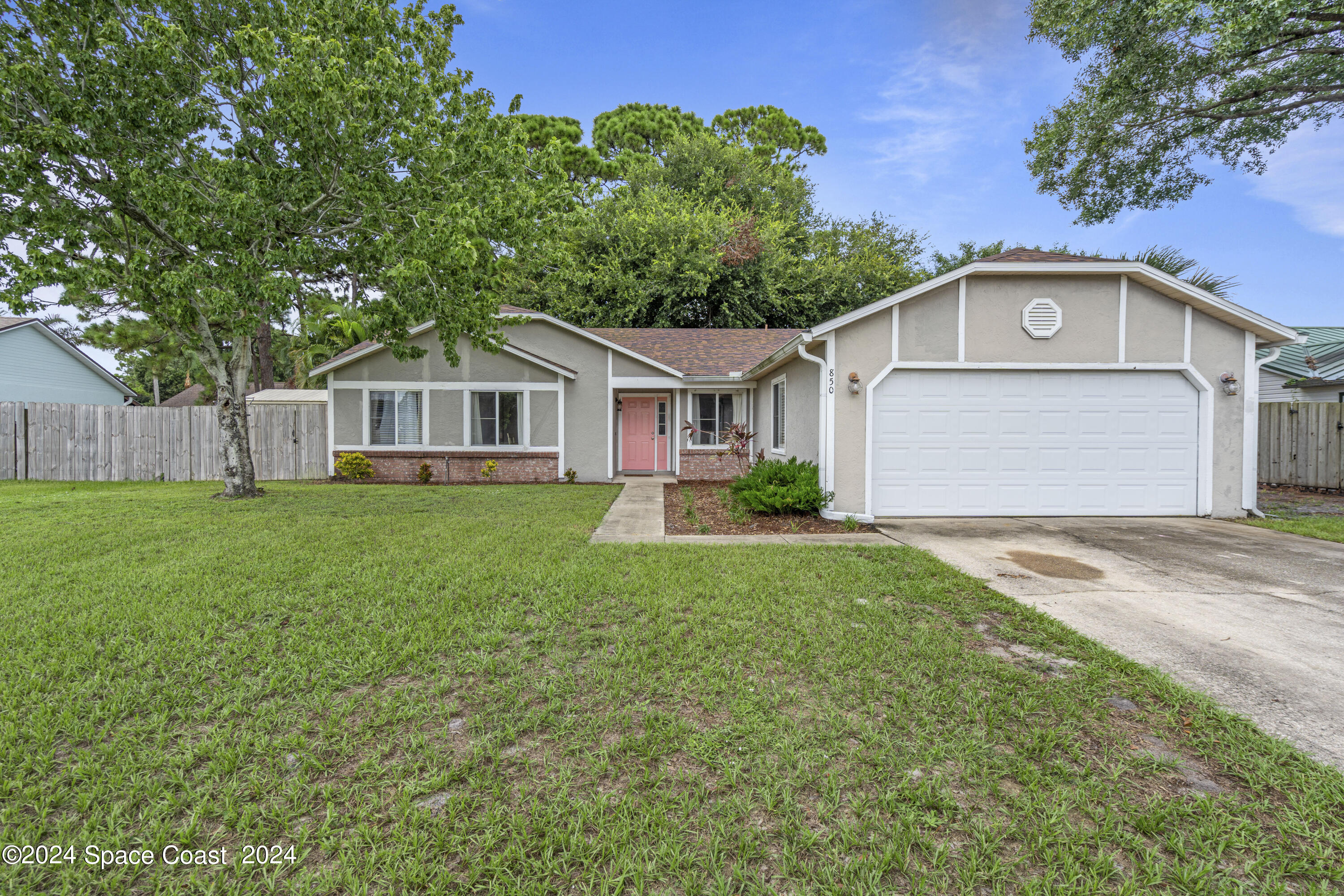 Pine View Ave, Rockledge, FL 32955