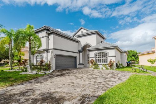 1361 Whitney Isles Dr, Windermere, FL, 34786-6067 | Card Image