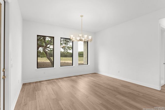 8166 Blue Oak, House other with 4 bedrooms, 5 bathrooms and null parking in Garden Ridge TX | Image 43