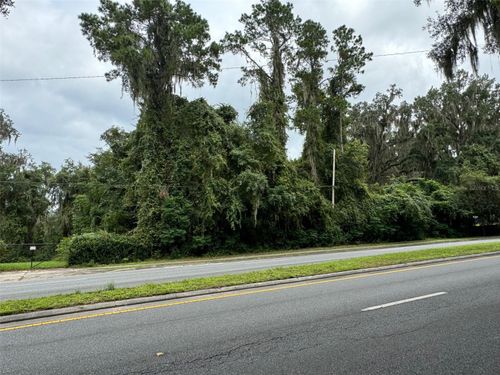 2707 S Main St, GAINESVILLE, FL, 32601-9035 | Card Image