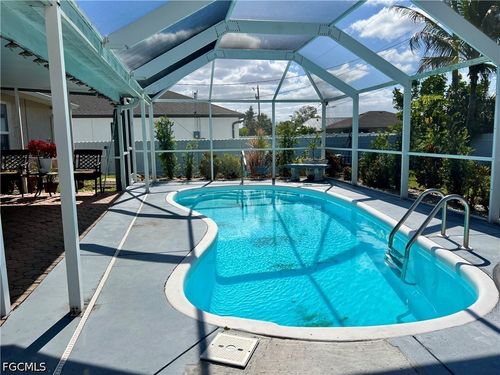 702 Sw 25th Street, Cape Coral, FL, 33914 | Card Image