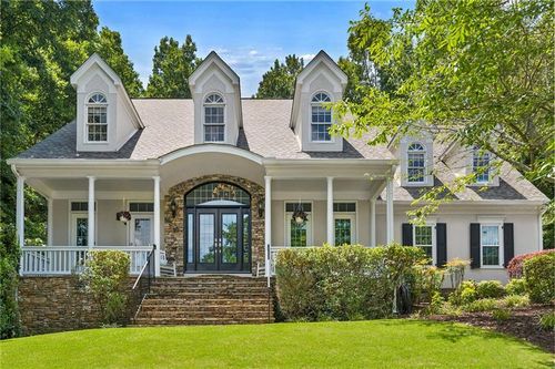 9140 Nesbit Lakes Dr, Alpharetta, GA, 30022-4030 | Card Image