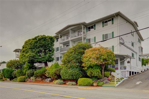 103-9942 Daniel St, Chemainus, BC, V0R1K1 | Card Image