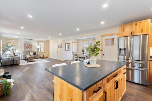 101 Goodrich Road, Hebron, ME, 04238 | Card Image