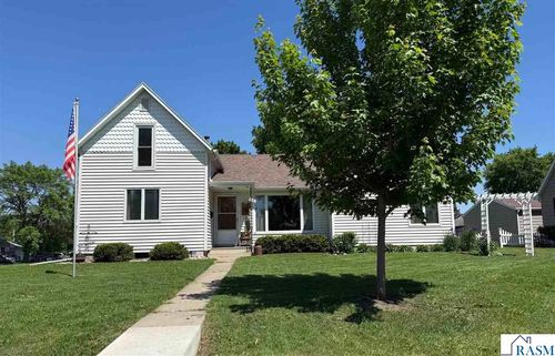 428 N Gorman St, Blue Earth, MN, 56013-2415 | Card Image