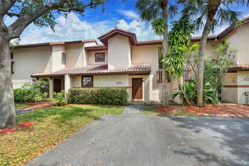 12935 Sw 95th Ave, Miami, FL, 33176-5720 | Card Image