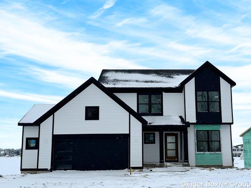 85-8160 Tantrum Dr, Allendale, MI, 49401-8511 | Card Image