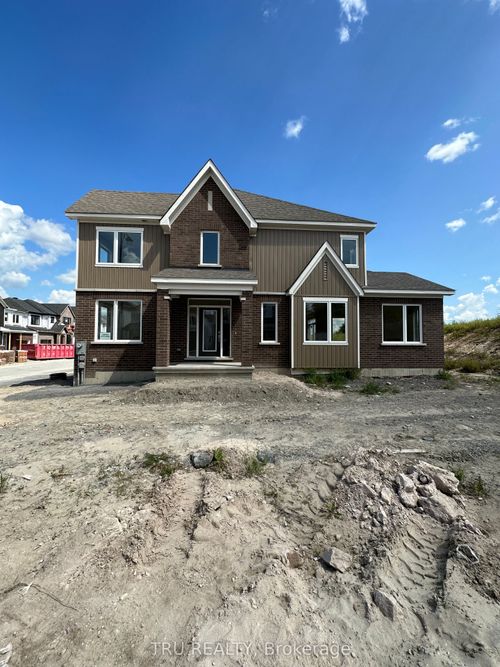 720 Eminence St, Nepean, ON, K2J6X5 | Card Image