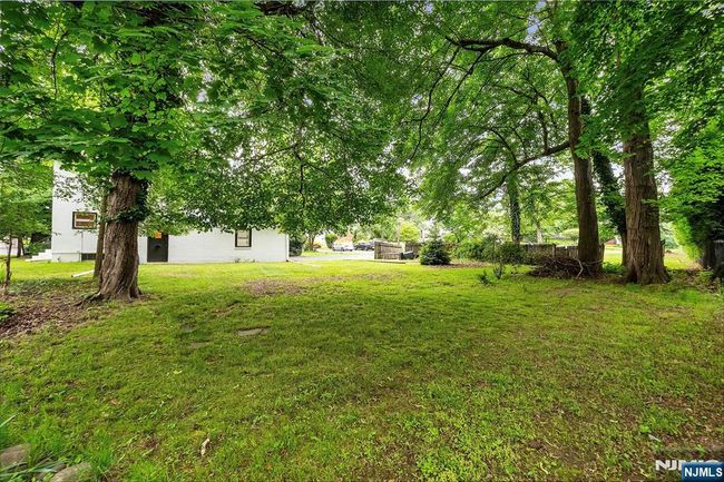 38 Lynn St, House other with 4 bedrooms, 2 bathrooms and null parking in Harrington Park NJ | Image 39