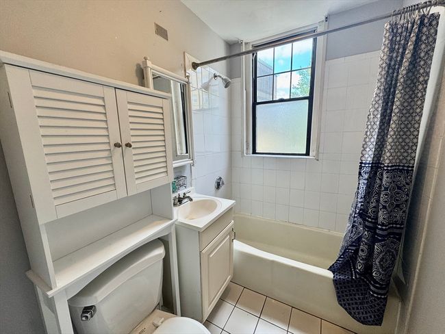 APT-3 - 6 Sutherland Rd, Condo with 2 bedrooms, 1 bathrooms and null parking in Boston MA | Image 9