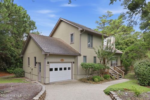 203 Lagoon Ct, Emerald Isle, NC, 28594-7108 | Card Image