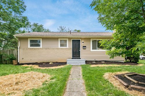 1071 Nocturne Rd E, Reynoldsburg, OH, 43068-2048 | Card Image