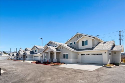 12446 18th St, Yucaipa, CA, 92399-1634 | Card Image
