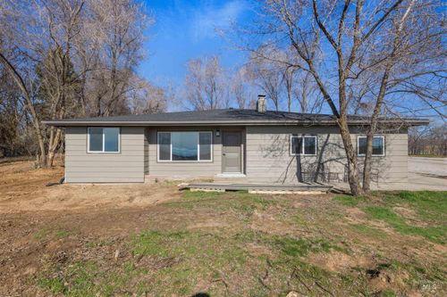 29862 Emmett Rd, Caldwell, ID, 83607-7506 | Card Image