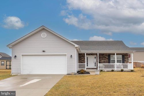110 Jabez Dr, MARTINSBURG, WV, 25405-1129 | Card Image