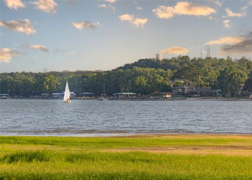 2431 E Lake Dr, Weatherford, TX, 76087-5912 | Card Image