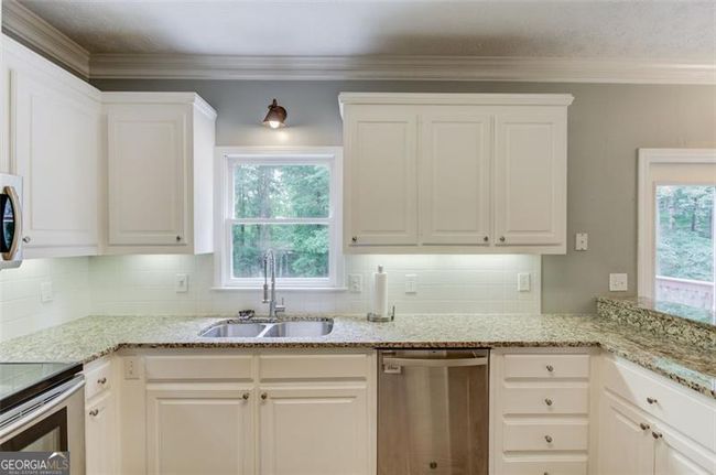 1180 Windridge Dr, House other with 4 bedrooms, 4 bathrooms and 2 parking in Loganville GA | Image 13