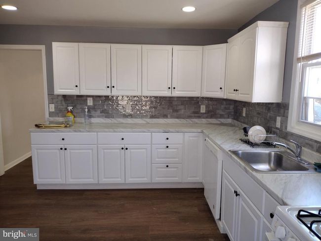 3 - 43 Bradway Ave, House other with 6 bedrooms, 2 bathrooms and null parking in Ewing NJ | Image 36