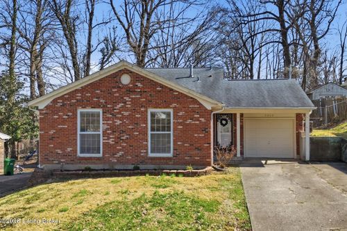 7905 Mary Sue Dr, Louisville, KY, 40291-2829 | Card Image
