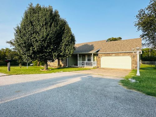 1308 Lakeview Cir, Stockton, MO, 65785-9394 | Card Image