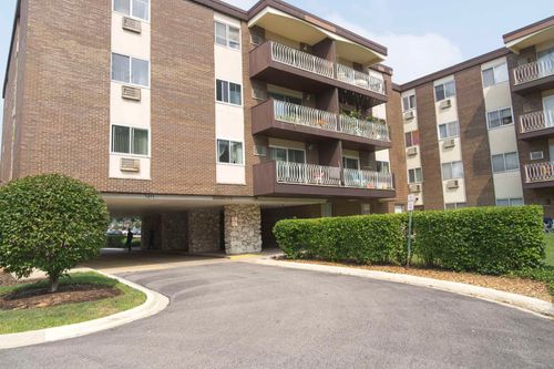 213-1311 S Finley Rd, Lombard, IL, 60148-4352 | Card Image