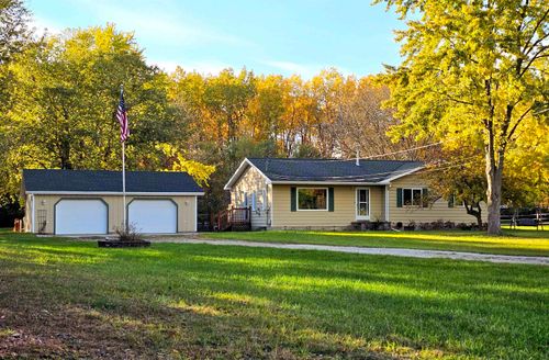 8181 N Pitt Road, Seville Township, MI, 48832 | Card Image