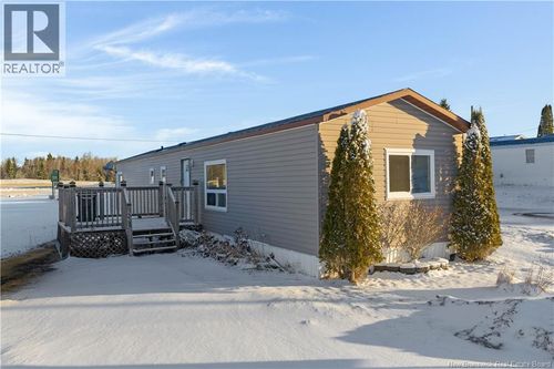 27 Dwayne Ave, Quispamsis, NB, E2G1S5 | Card Image