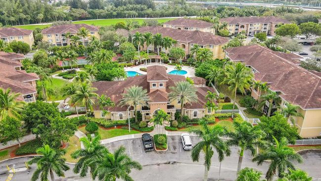 APT-302 - 6510 Emerald Dunes Dr, Condo with 2 bedrooms, 2 bathrooms and null parking in West Palm Beach FL | Image 35