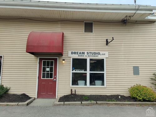 ste-12-7578 N Broadway, Red Hook, NY, 12571-1468 | Card Image