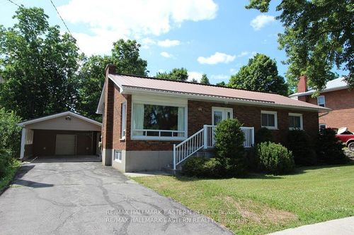 66 Margaret St, Campbellford, ON, K0L1L0 | Card Image