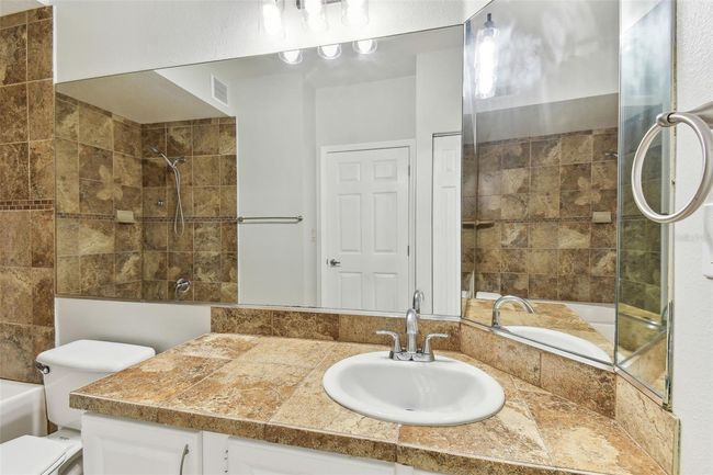 APT-304 - 5606 Pinnacle Heights Cir, Condo with 2 bedrooms, 2 bathrooms and null parking in TAMPA FL | Image 42