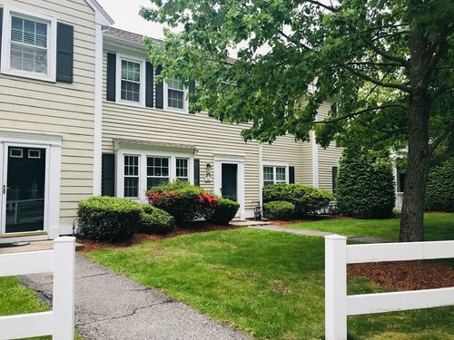 102-102 Brookside Dr, Andover, MA, 01810-1200 | Card Image