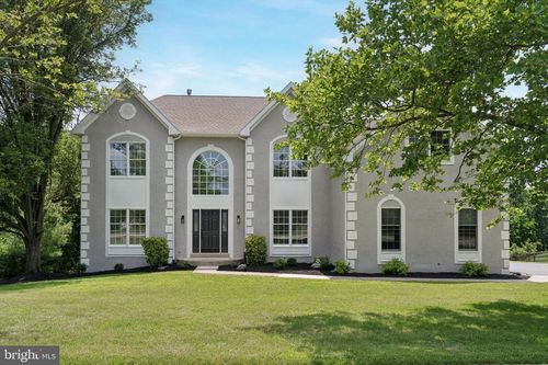 153 Gateshead Way, PHOENIXVILLE, PA, 19460-1049 | Card Image