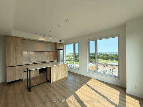 2104-7950 Bathurst St, Thornhill, ON, L4J0B8 | Card Image