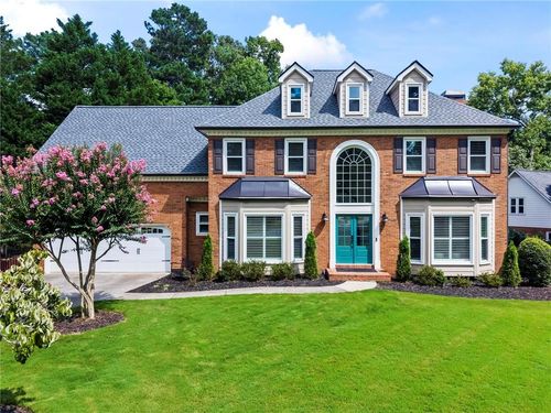 8325 Riverbirch Dr, Roswell, GA, 30076-3520 | Card Image