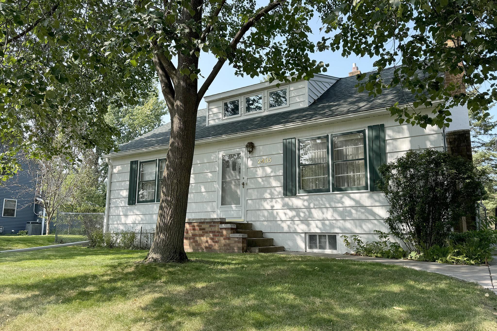 14th Ave, Saint Paul, MN 55109