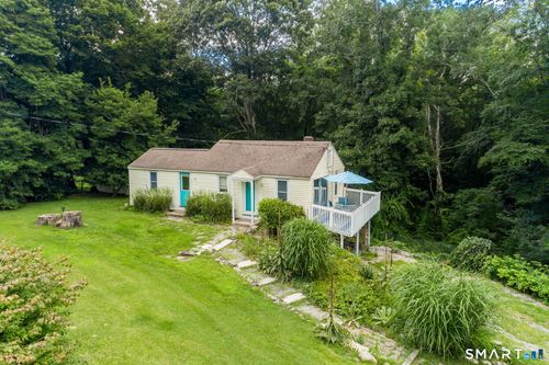 70 Browns Ln, Old Lyme, CT, 06371-1848 | Card Image